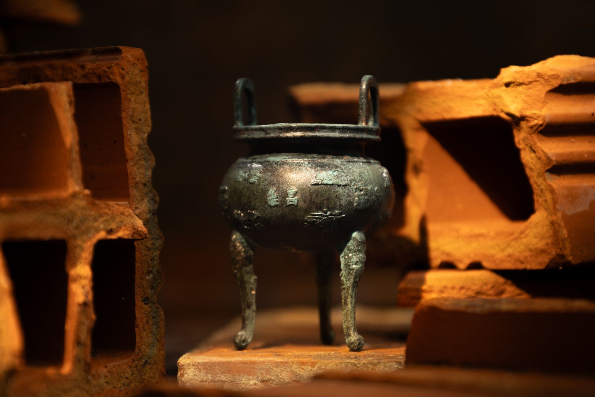 Bộ sưu tập hộp mù khảo cổ: Đế Đô Khảo Cổ Ký - COMICOLA